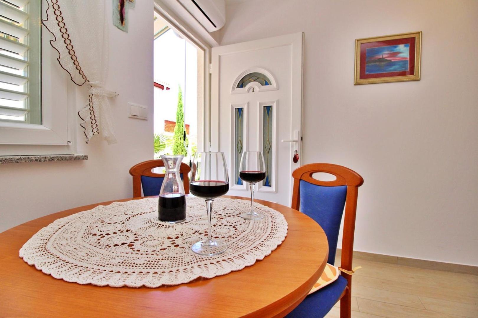 Apartments Zlatica Сило Экстерьер фото